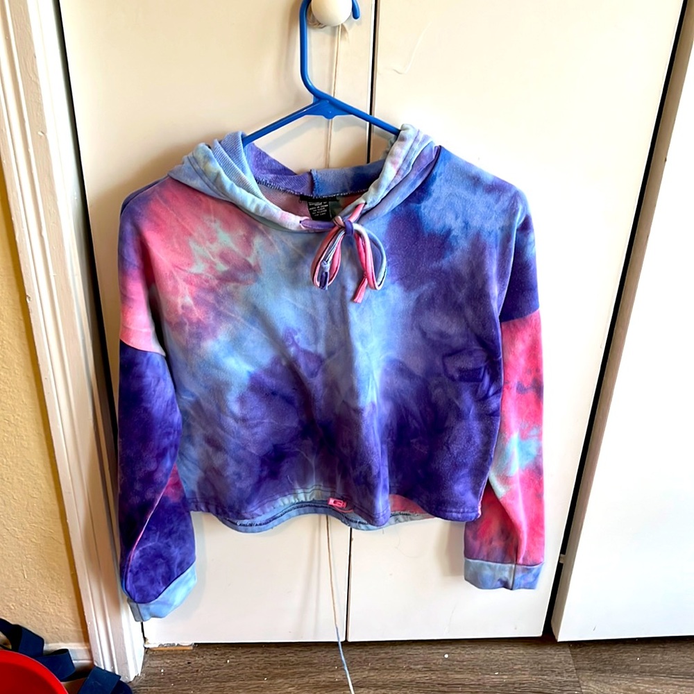 Rue 21 tye dye sweater cropped